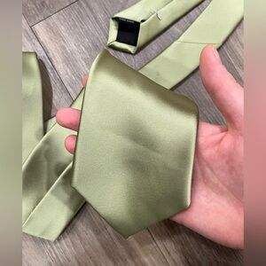 Handmade In Italy Puccini Milano Men’s Necktie 100% silk